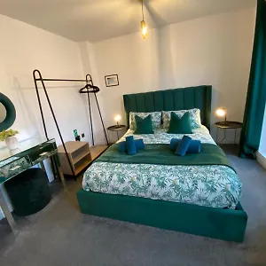 https://bay-retreat-reighton.yorkshirehotels.net
